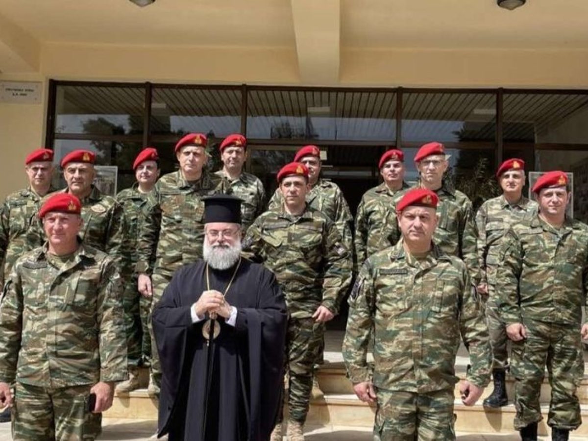 Toν Διοικητή της 5ης Αερομεταφερόμενης Ταξιαρχίας επισκέφθηκε ο Σεβασμιώτατος Μητροπολίτης Τίτος