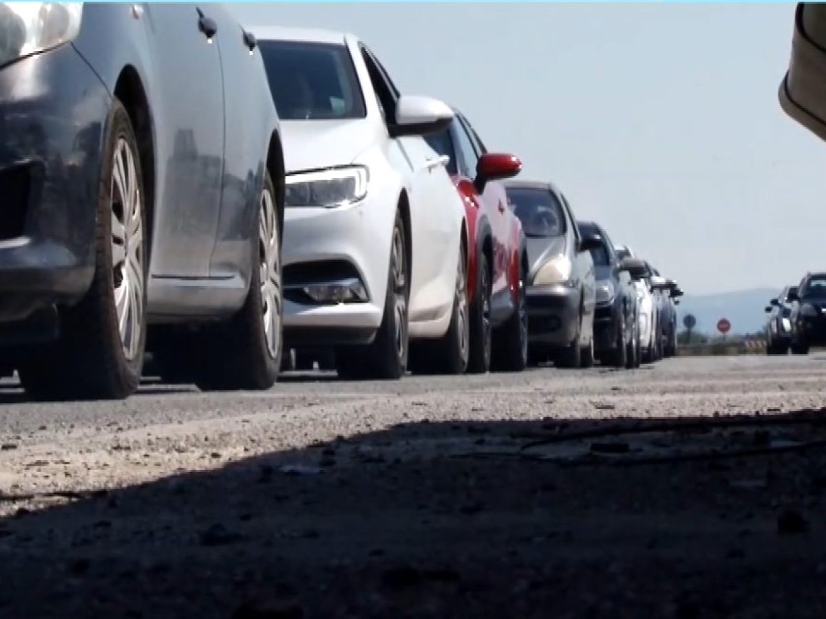 Αυξάνεται σταδιακά η κίνηση προς τα αστικά κέντρα – Ουρές στα διόδια των Μαλγάρων