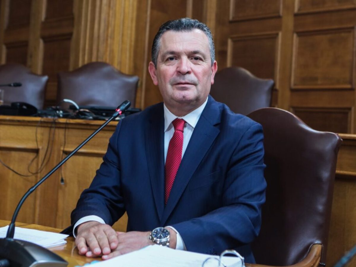 Μπουκώρος για ΟΠΕΚΕΠΕ: Επιλεκτικές και αποσπασματικές οι συνομιλίες – Επικοινώνησα για το νόμιμο αίτημα ενός ζευγαριού