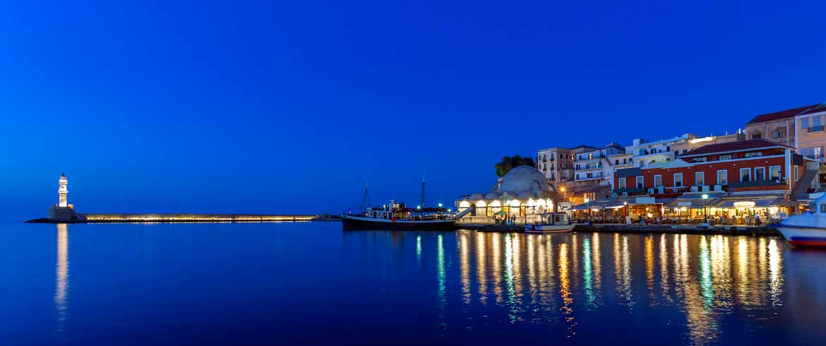 ch&Alpha;ni&Alpha;-touristria-travmatistike-sto-limenovrachiona-1