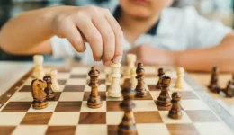 chaidari-&Alpha;nigi-to-2o-scholiko-1