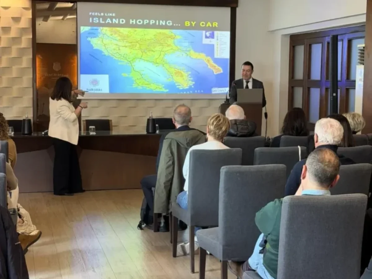 Χαλκιδική – Σικελία: «Γέφυρα» τουρισμού με φόντο τη νέα αεροπορική σύνδεση