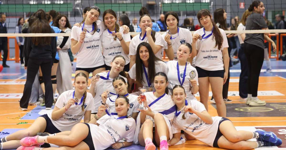 chalkino-metallio-gia-tis-3