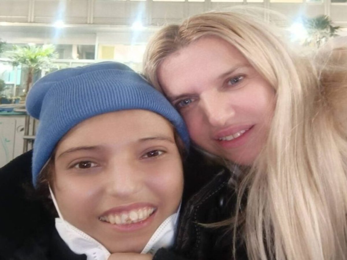 Χαμόγελα αισιοδοξίας για τον Μάριο