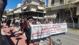 chania-diamartiria-scholikon-katharistrion-sto