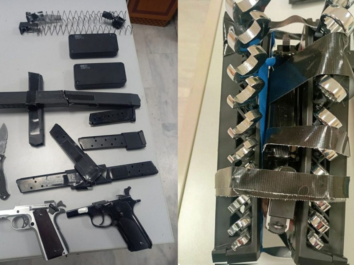 Χανιά: Οπλοστάσιο σε σπίτι 68χρονου με taser και συσκευές GPS – Εντόπισαν όπλα στις αποσκευές του στο αεροδρόμιο