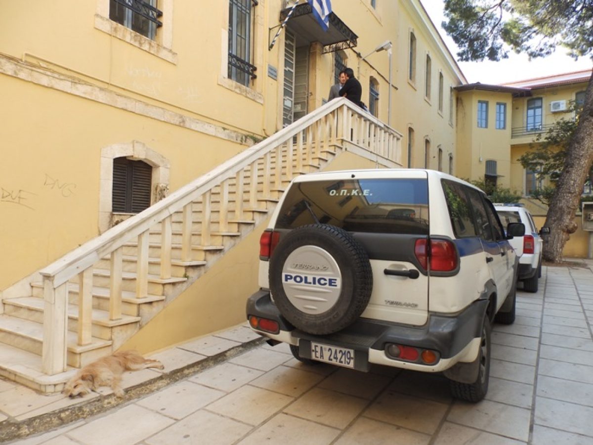 Χανιά: Προφυλακιστέος ο 37χρονος καθηγητής μουσικής για την υπόθεση κατάχρησης 14χρονης – Στο «φως» φωτογραφικά πειστήρια