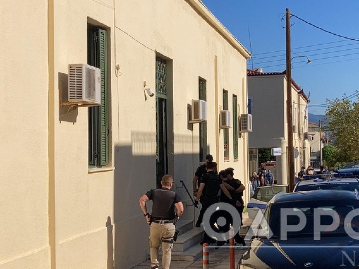 Χασισοφυτεία Φιλιατρών: Προφυλακίστηκε ο πατέρας,  ελεύθερος με περιοριστικούς ο γιος