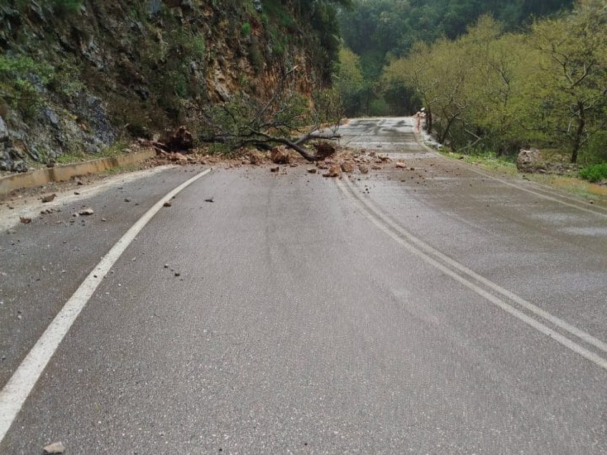 ΧΑΝΙΑ: Κατολίσθηση στην Ασή Γωνιά. Τι αναφέρει ο πρόεδρος της Κοινότητας