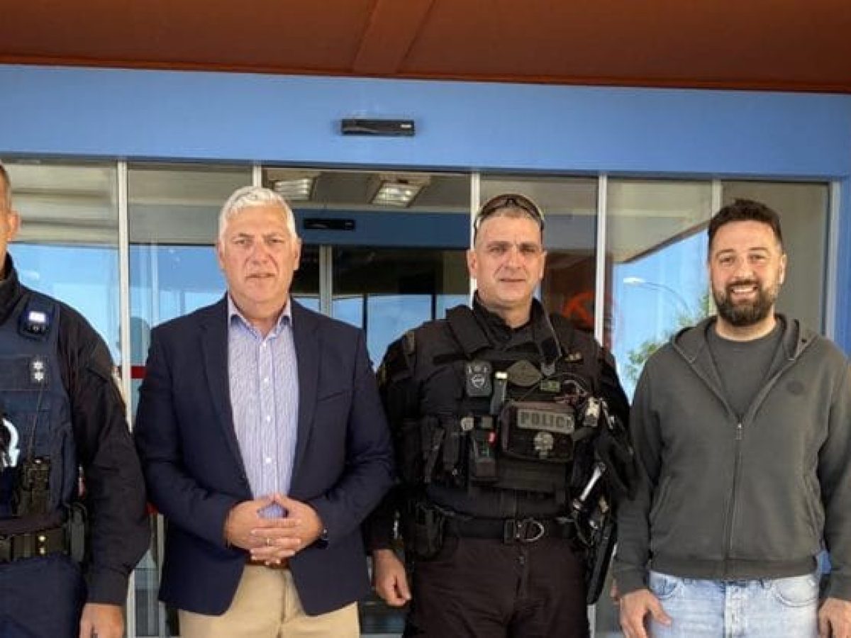 ΧΑΝΙΑ: Προσφορά αγάπης από την Ένωση Αστυνομικών Υπαλλήλων στην παιδιατρική κλινική