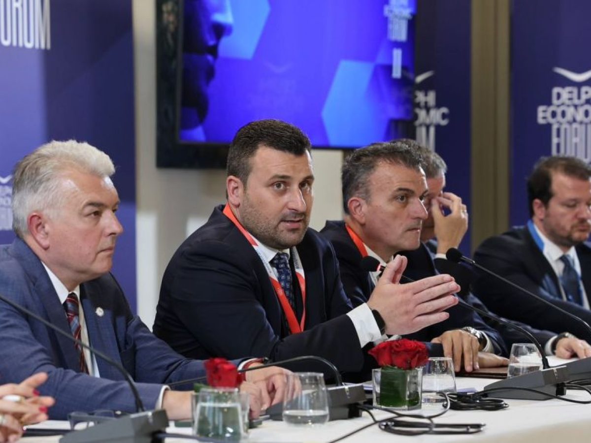 Δελτίο τύπου: Ομιλία Δήμαρχου Μετεώρων Λευτέρη Αβραμόπουλου στο Οικονομικών Φόρουμ των Δελφών: Τα Μετέωρα μετατρέπονται από προορισμό λίγων ωρών σε προορισμό ημερών και εμπειριών ζωής