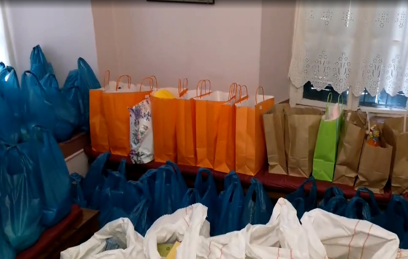 demata-&Alpha;gapis-gia-to-pascha