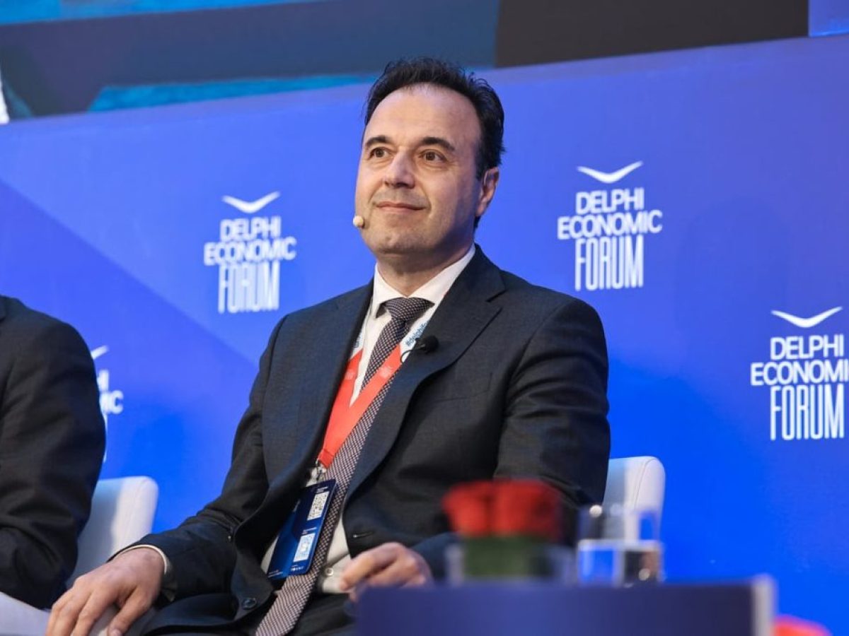 Δημήτρης Παπαστεργίου: «Η εύκολη και γρήγορη αλήθεια της ΤΝ δεν είναι πάντα η πραγματική αλήθεια»