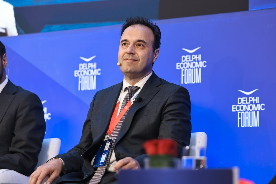 dimitris-papastergiou-i-efkoli-ke