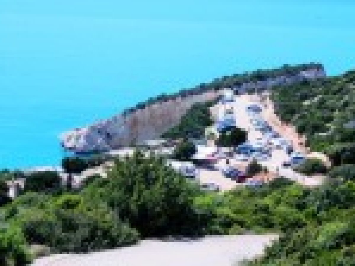 Δημοπρασία για το χώρο στάθμευσης στο Πόρτο Κατσίκι