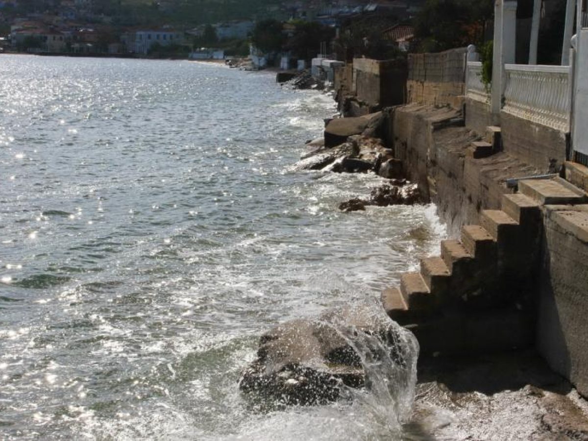 Δημοπρατείται η αντιδιαβρωτική  προστασία του Πεταλιδίου με 5,45 εκατ. ευρώ