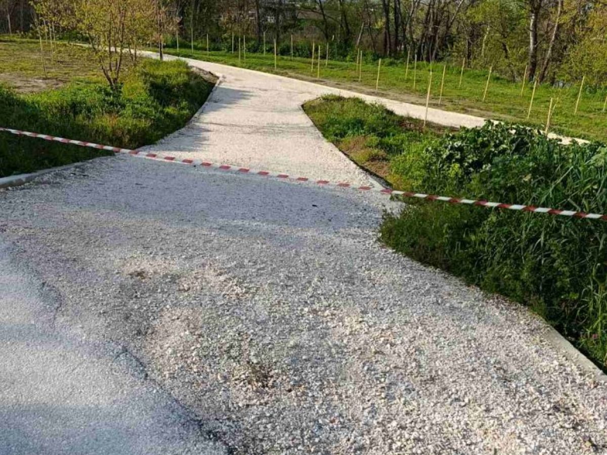 Δήμος Λαρισαίων: Προληπτικά μέτρα στην εσωτερική κοίτη του Πηνειού – Κλειστές δίοδοι, λόγω υπερχείλισης, συνιστάται προσοχή στους πολίτες (ΦΩΤΟ)