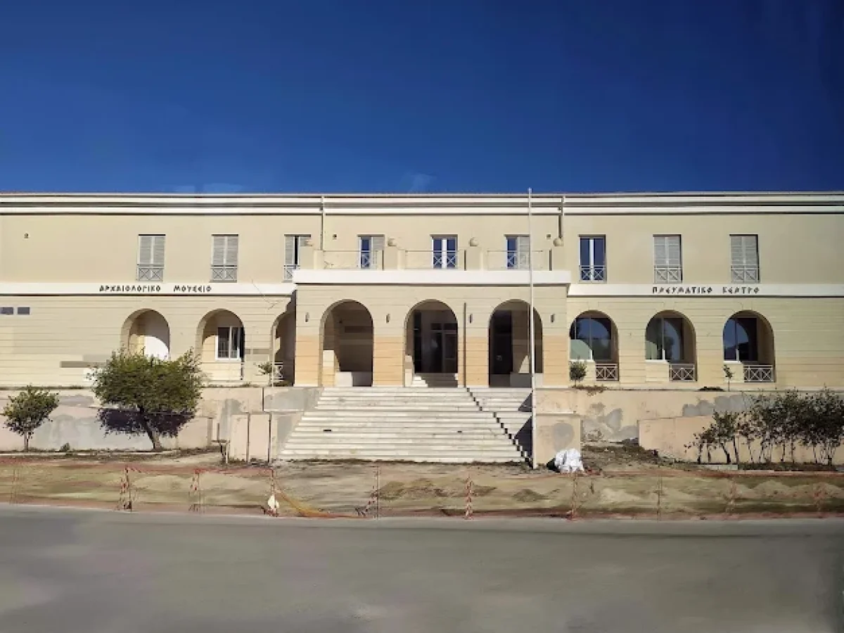 ΔΗΜΟΣ ΛΕΥΚΑΔΑΣ: Projection Mapping στο κτίριο του πρώην Πνευματικού Κέντρου