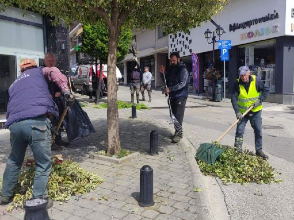 Δήμος Μετεώρων: Συνεχίζονται οι εργασίες καθαρισμού και καλλωπισμού της  Καλαμπάκας ενόψει του Πάσχα ΦΩΤΟ