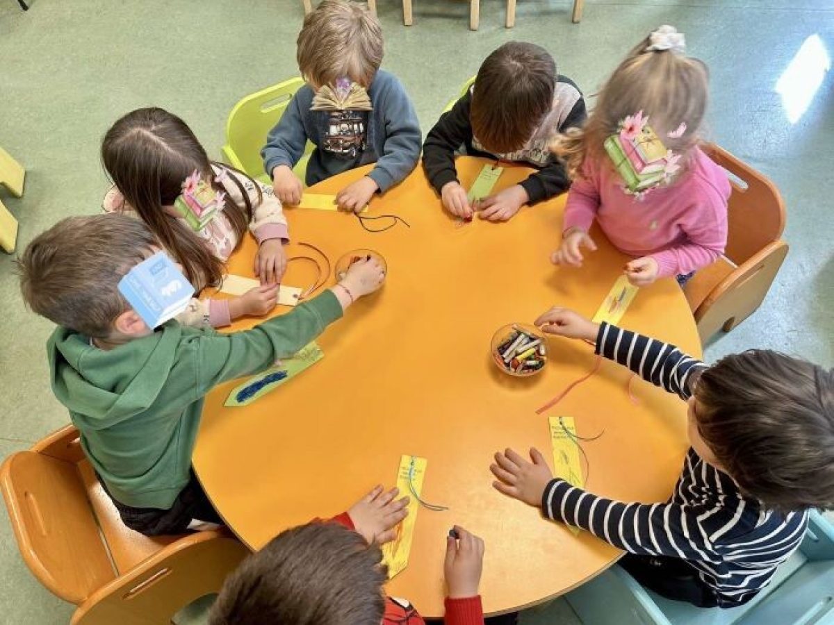 Δήμος Αχαρνών: ΑΝΟΙΓΟΥΜΕ ΒΙΒΛΙΑ, ΠΕΤΑΜΕ ΣΤΟ ΟΝΕΙΡΟ!