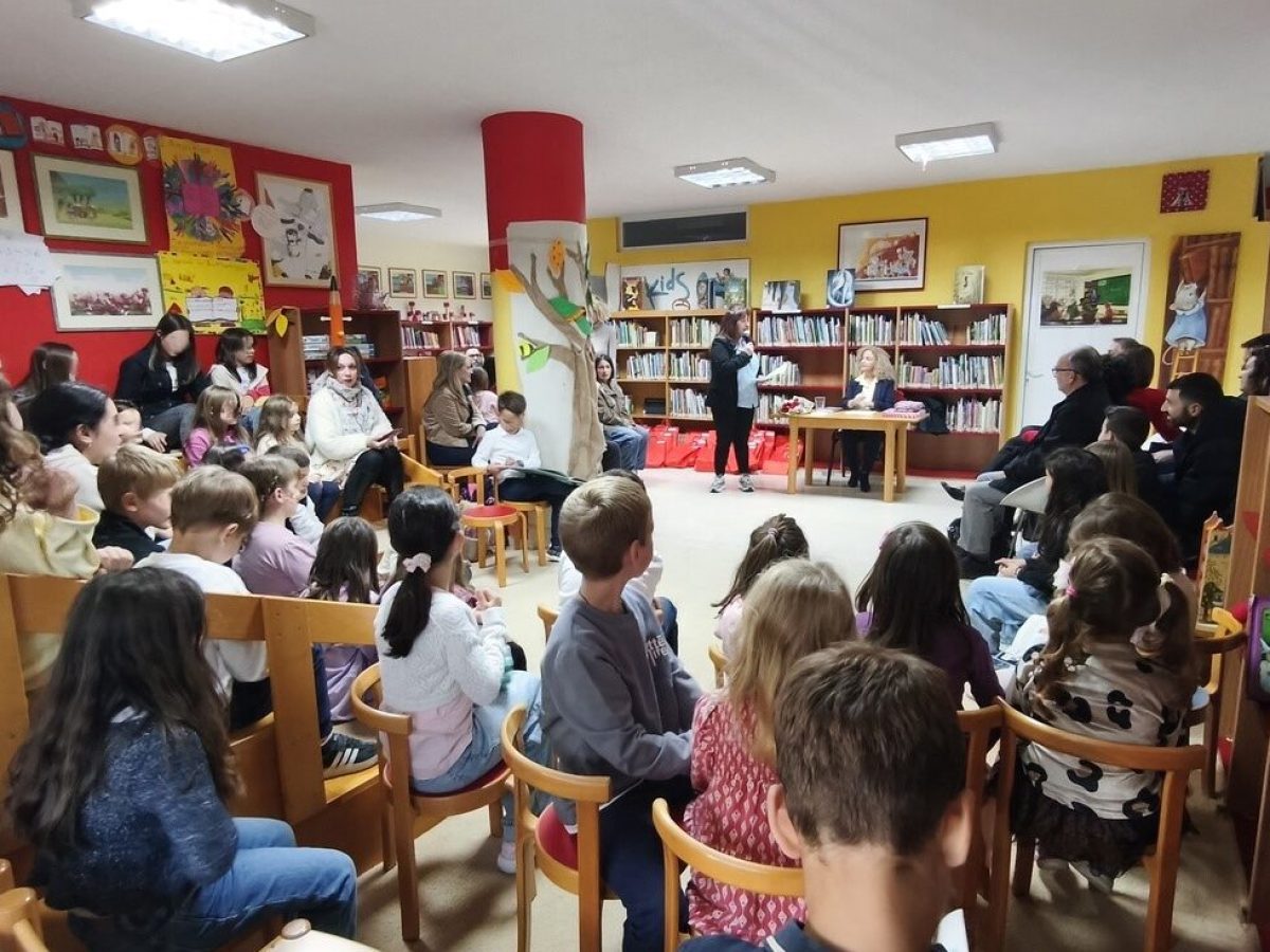 Δημοτική Βιβλιοθήκη Τρικάλων: Βράβευση μικρών παιδιών για τη φιλαναγνωσία τους – επένδυση στην Παιδεία (ΦΩΤΟ)