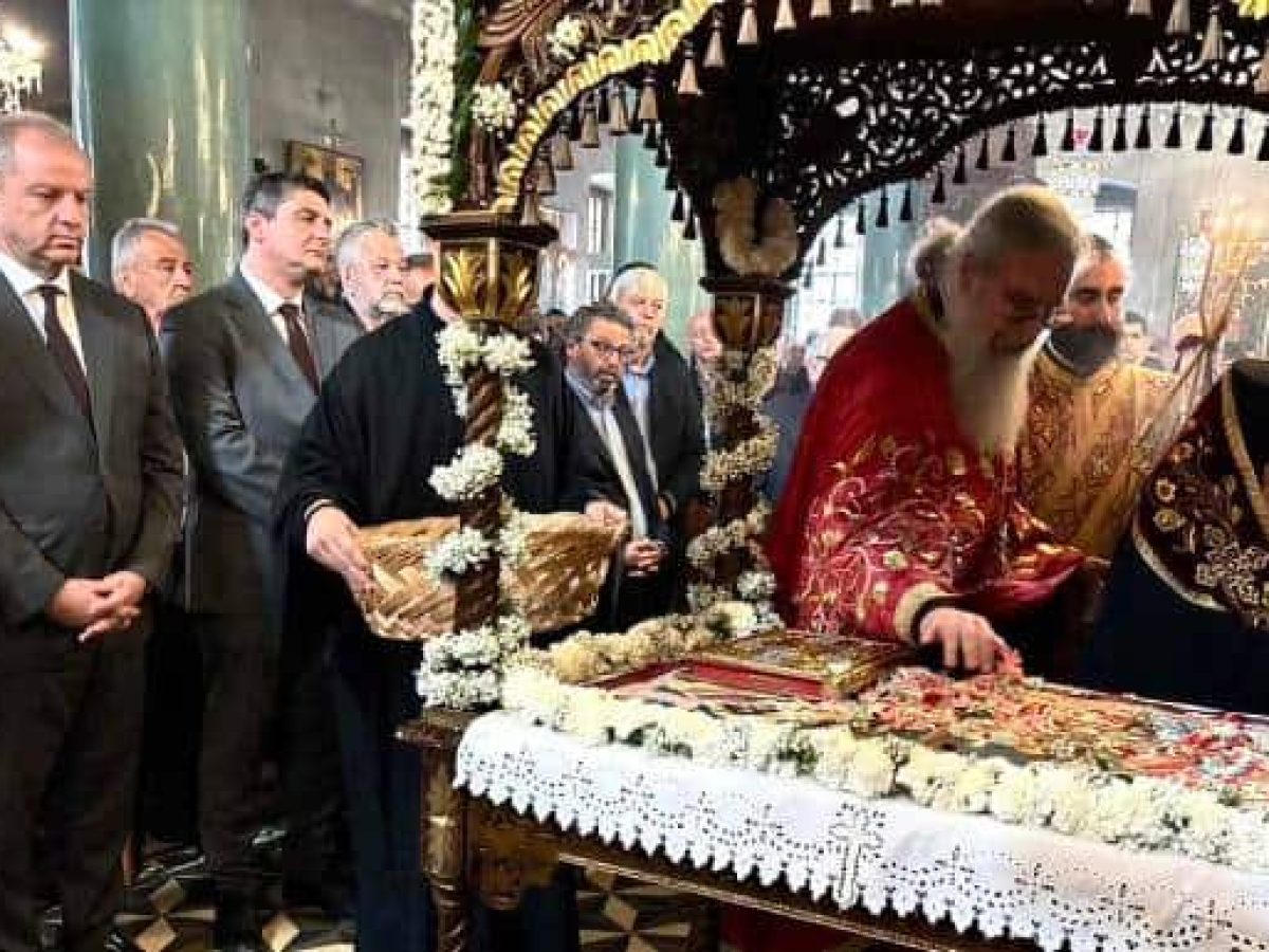 Διονύσης Σταμενίτης, στους Επιτάφιους της Πέλλας, Μεγάλη Παρασκευή