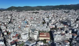 dite-giati-sto-Αgrinio-ta