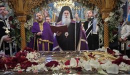 dite-live-tin-Αkolouthia-tou-1