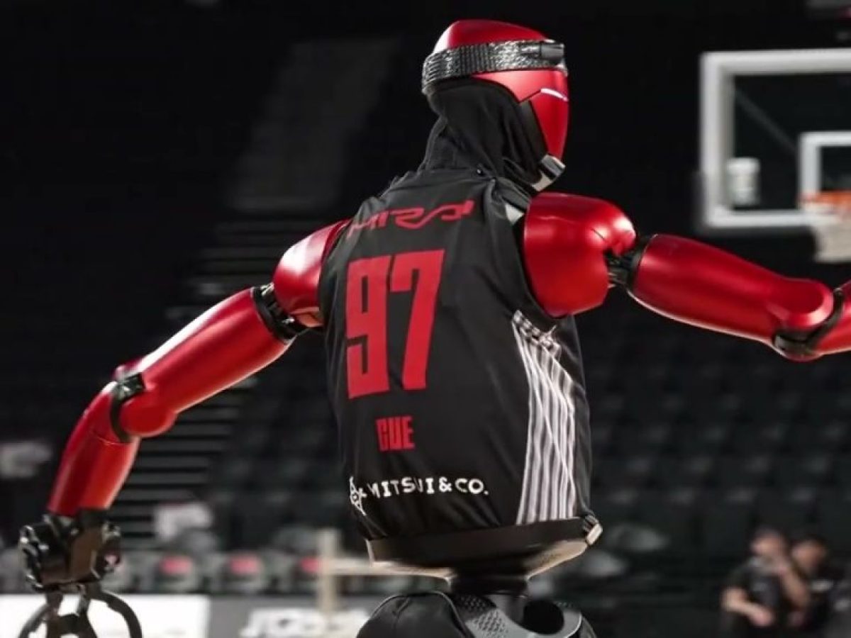 Δείτε βίντεο: Ρομπότ… μπασκετμπολίστας με ύψος 2,19 που βασίζεται αποκλειστικά στην τεχνητή νοημοσύνη εντυπωσίασε στο παρκέ