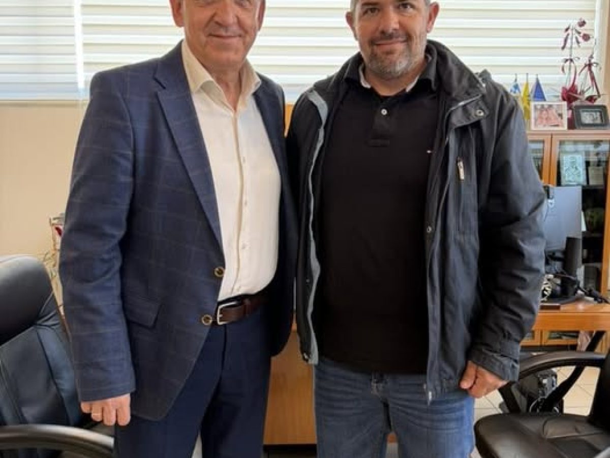 Δυτική Αχαΐα: Ορκωμοσία ενός ακόμη νέου δημοτικού υπαλλήλου ενώπιον του Δημάρχου, Γρ. Αλεξόπουλου