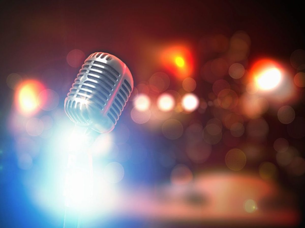 1η Μαΐου | Απόστολος Δεληγεώργης & Ρούλα Βέττα | Μικρή Σκηνή