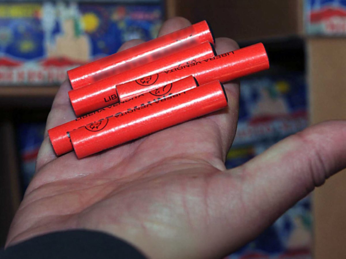 Δυτική Ελλάδα: Τους “τσάκωσαν” με κροτίδες