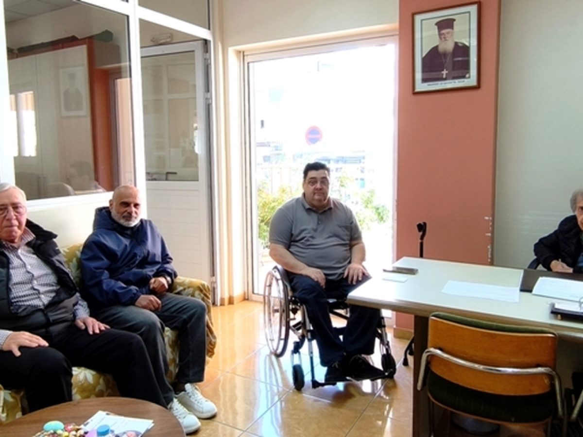 &Sigma;&upsilon;&nu;ά&nu;&tau;&eta;&sigma;&eta; &tau;&eta;&sigmaf; &Pi;.&Omicron;&Mu;.&Alpha;.&mu;&epsilon;&Alpha;. &Delta;.&Epsilon;. & &Nu;.&Iota;.&Nu;. &mu;&epsilon; &tau;&eta; &Delta;&iota;&omicron;ί&kappa;&eta;&sigma;&eta; &tau;&eta;&sigmaf; &laquo;&Kappa;&iota;&beta;&omega;&tau;&omicron;ύ &Alpha;&gamma;ά&pi;&eta;&sigmaf;&raquo;