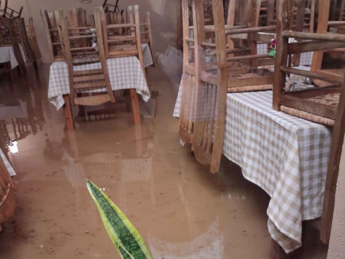 Αγία Μαρίνα: Πλημμύρισαν Καψάλης, Κλεφτάκης, Μποντέγα και Τσίρκας (φωτό & βίντεο)