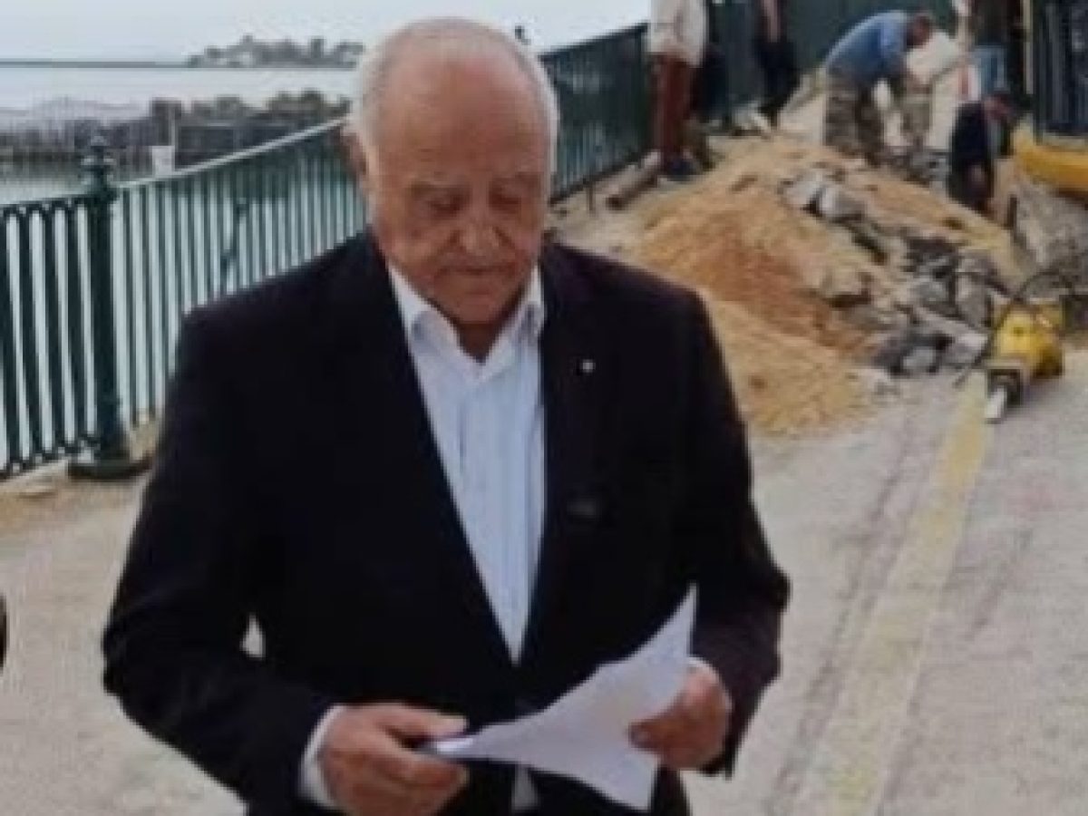 Δρακονταειδής για τον αγωγό στον Πόντε: «Πάρτι στο Δημαρχείο για έργο 65.000€;»