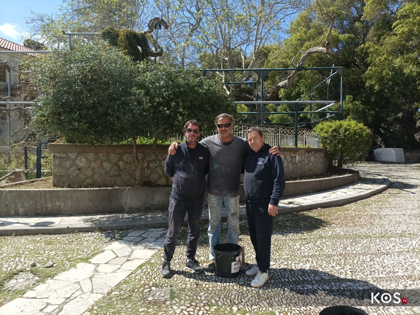drasis-efprepismou-stin-platia-platanou