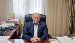 efches-gia-tin-onomastiki-tou