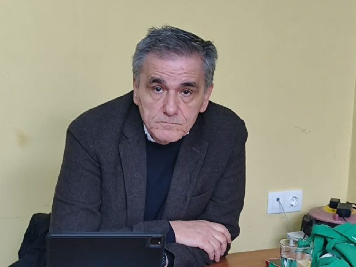 Ευκλείδης Τσακαλώτος από Χανιά: Αναγκαία η  ανασυγκρότηση μιας ριζοσπαστικής Αριστεράς – Κριτική στην κυβέρνηση για ΟΠΕΚΕΠΕ και υποκλοπές