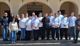 eftiaxan-paschalina-artoskevasmata-sto-Αgrotiko