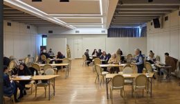 ekdilosi-simvouleftikis-gia-Startups-ston