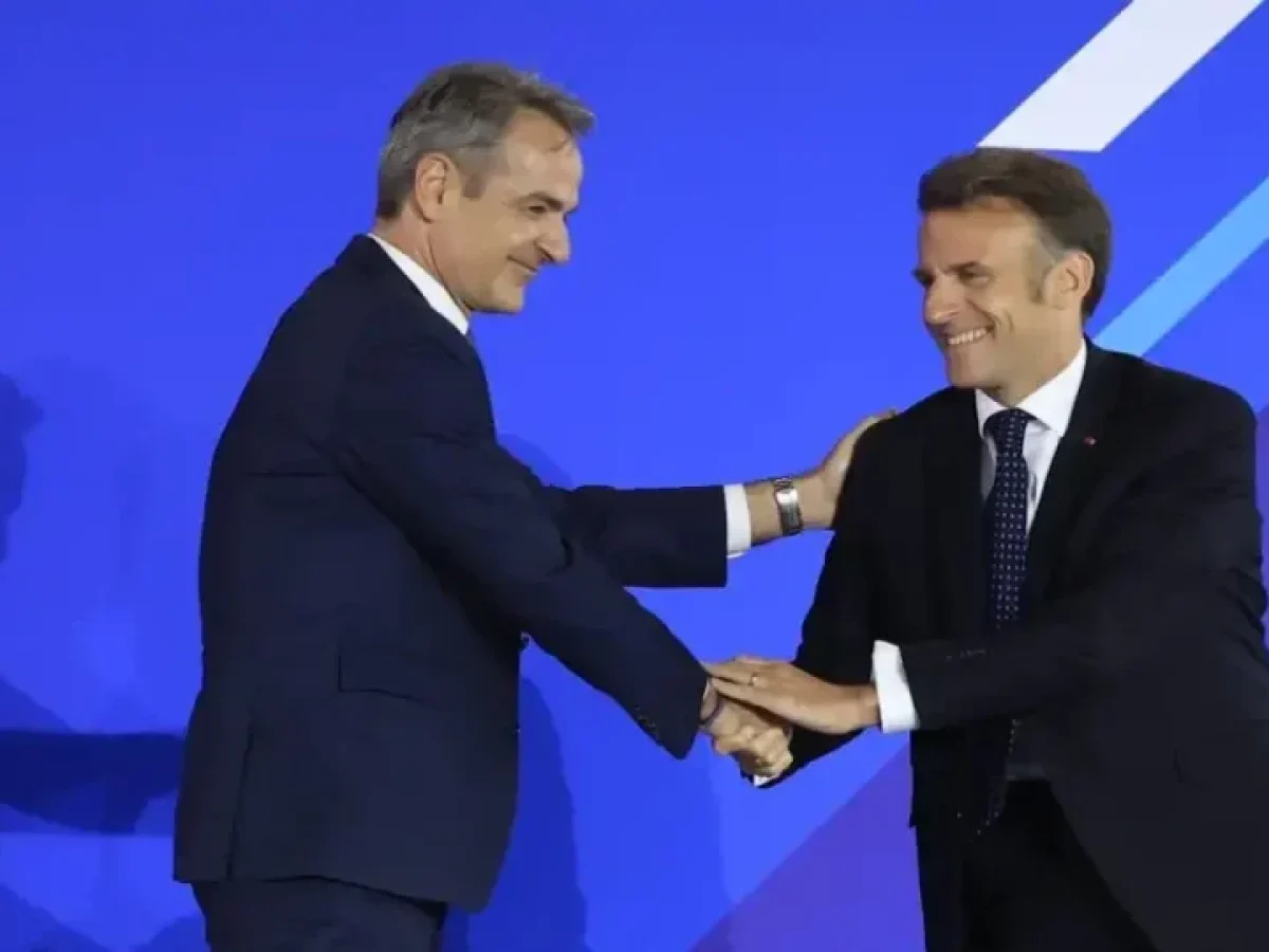 Ελλάδα και Γαλλία ενισχύουν τη στρατηγική τους συμμαχία με αιχμή την οικονομία και την άμυνα
