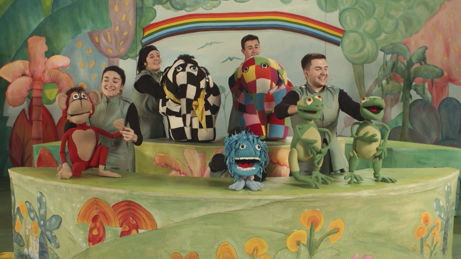elmer-o-pardalos-elefantas