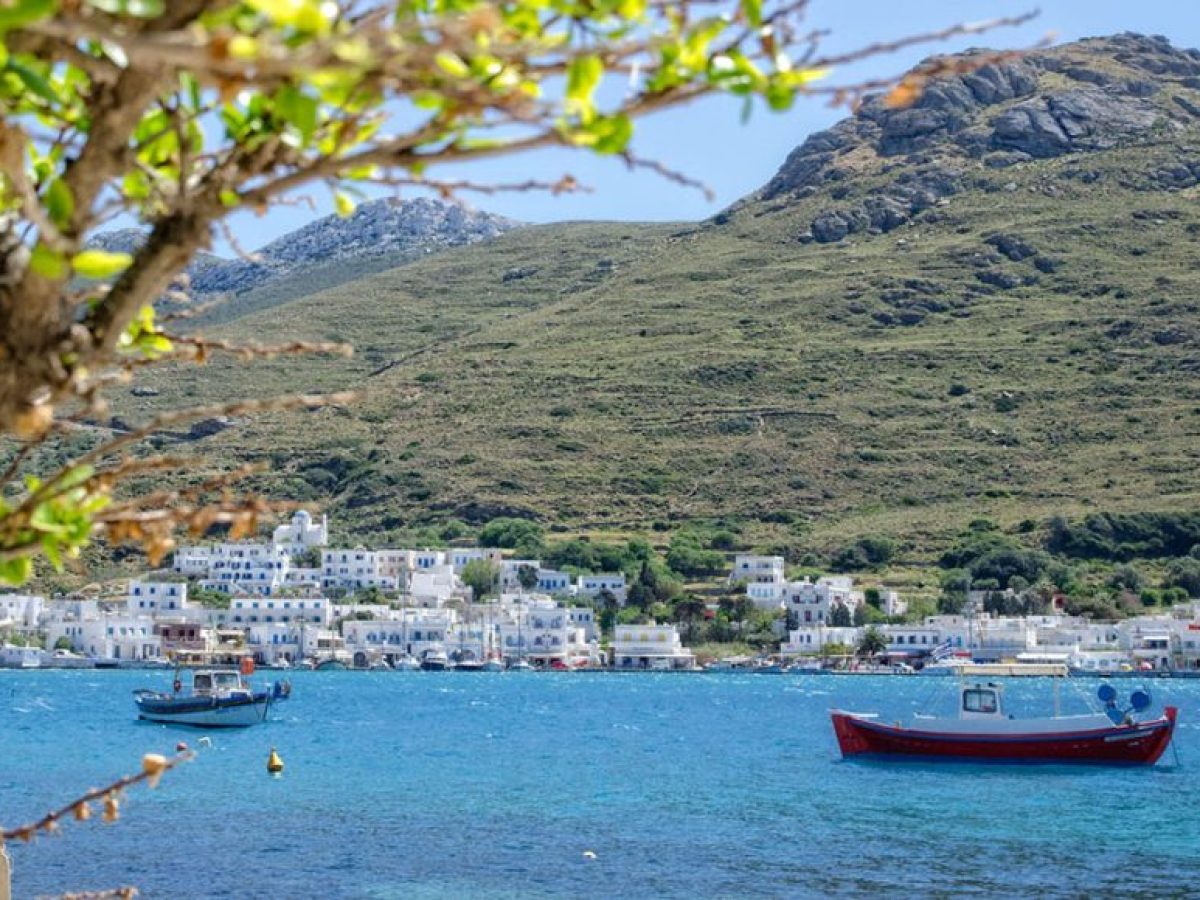 Ενημέρωση Δράσεων στην Αμοργό: “Φροντίζοντας τις σχέσεις, δυναμώνουμε την κοινότητά μας”