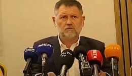 enischimena-metra-taxis-ke-odikis-2