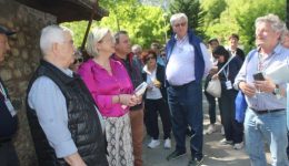 entiposiaki-afixi-istorikon-ochimaton-stin-1