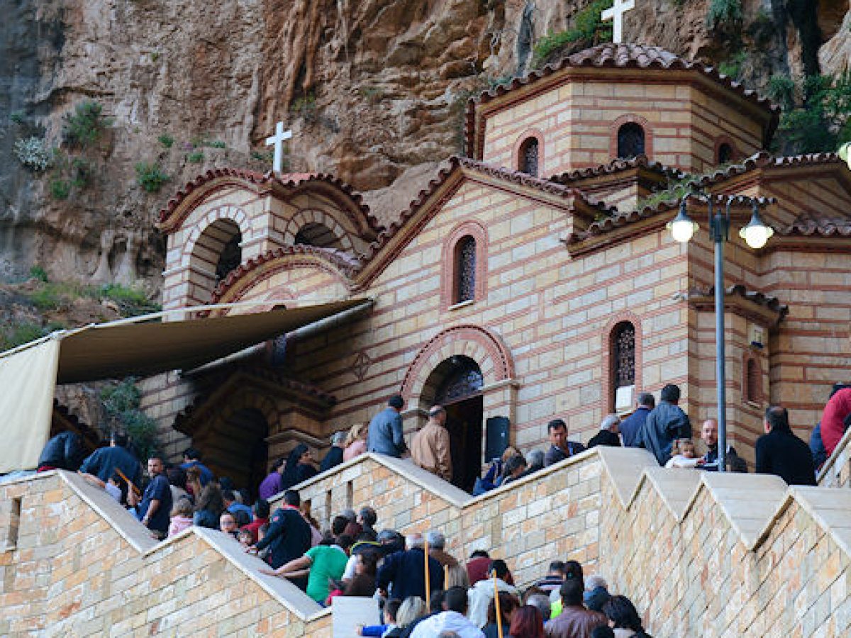 Εορτάζει η Παναγία Ελεούσα Κλεισούρας, η Κυρά των Αιτωλών