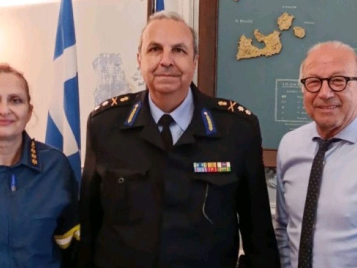 Επαφές του νέου Συντονιστή Πυροσβεστικών Επιχειρήσεων Βορείου, Νοτίου Αιγαίου και Κρήτης στη Σύρο