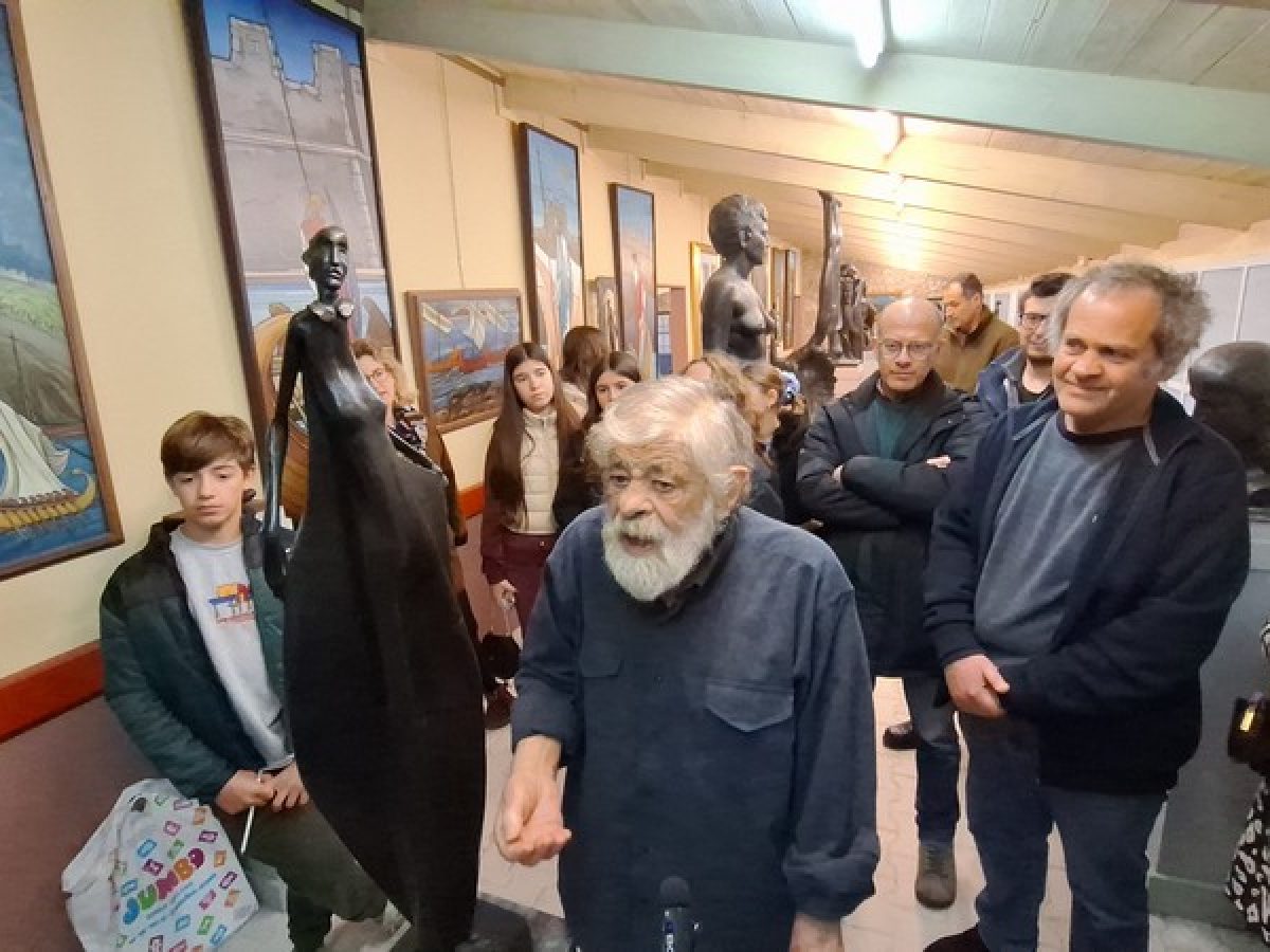 Επίσκεψη μαθητών, εκπαιδευτικών και γονέων του 3ου Γυμνασίου Αργοστολίου στον Μεμά Καλογηράτο [εικόνες +βίντεο]