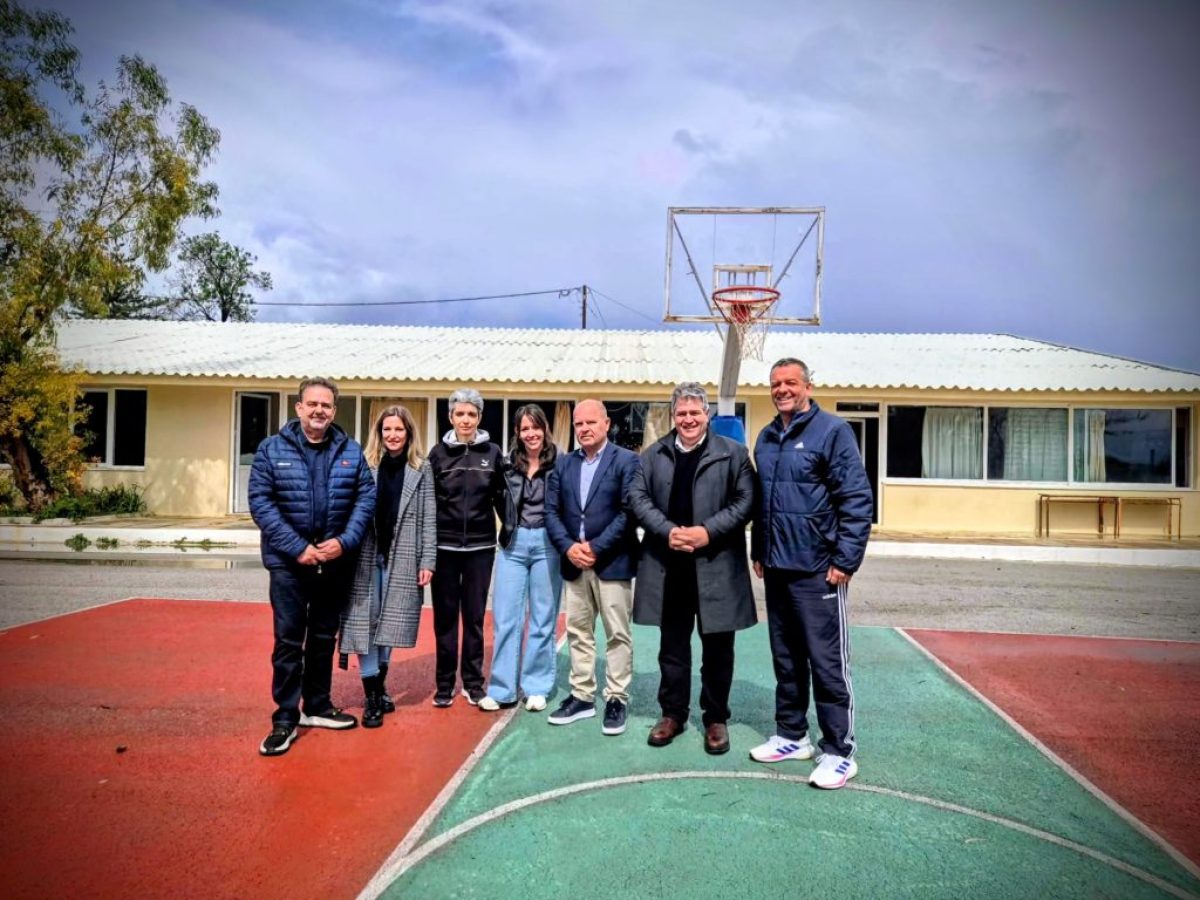 Επίσκεψη στελεχών της Περιφέρειας Ιονίων Νήσων στο Μεγανήσι.