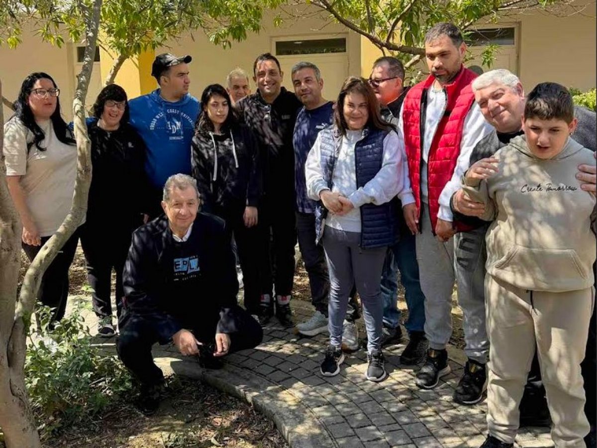 Επίσκεψη στο Ειδικό Σβουρένειο σχολείο από τον ΓΓ του ΤΕΕ Αντώνη Γιαννικουρή και τον Πρόεδρο του ΤΕΕ Κω Γιώργο Χρυσουλάκη.